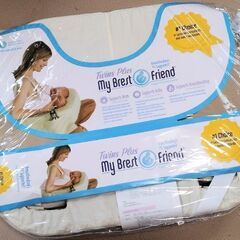 双子用授乳クッション（My Brest Friend）の画像