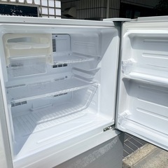 【取引先決定済み】18年製　冷蔵庫 SHARP 冷蔵庫 シャープ 冷蔵庫 2ドア冷蔵庫 225L 冷蔵庫 SJ-D23C-S SJ-D23C 2018年製冷蔵庫 一人暮らし冷蔵庫 ファミリー冷蔵庫 シルバー冷蔵庫 中古冷蔵庫の画像