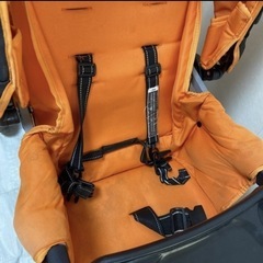 joovyの二人乗りベビーカーの画像