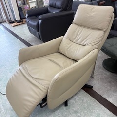 【表示価格より20%OFF】電動リクライニングソファの画像