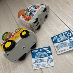アンパンマンプッシュゼンマイ列車、ようちえんばすバス2個まとめ売り　 の画像