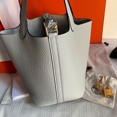 HERMES エルメス ピコタンロックPMの画像