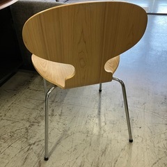 A2508-705 フリッツハンセン アルネ・ヤコブセン アントチェア リプロダクト品 大人気ブランドチェアがついに入荷しました！！ ご予約はお早目に！！ 中古の画像