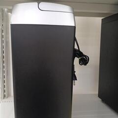 【ドリーム尾浜店】シュレッダー　bonsaii　C240-B　BK　※使用感あり　 高さ(H)38cm× 幅(W)30cm× 奥行(D)18cmの画像