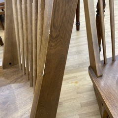 【ドリーム川西店御来店限定】木製回転椅子/中古品 【2125560000023898】の画像