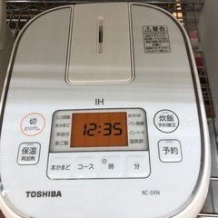 《尼崎市/リサイクルショップドリーム次屋店》★ジモティー割引有★3合炊き炊飯ジャー　東芝　RC-5XIM 2021年製☆尼崎市若王寺☆の画像