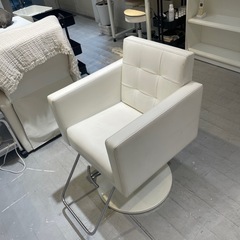 カットチェアの画像