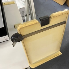 原稿置きあげます　パソコンなど色々の画像