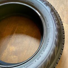 【スタッドレス】BRIDGESTONE BLIZZAK VRX2 195/65R15 91Q M+S 中古タイヤ4本セットの画像