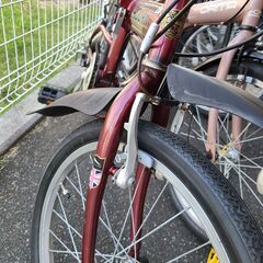 J1363【リユースのサカイ柏店】折りたたみ自転車　JAGUAR　ジャガー　Bully boy　６段変速　レッド　★店頭にて試乗可★ 簡易クリーニング済　　 中古自転車 　流山市  松戸市 我孫子市 鎌ヶ谷市 船橋市 守谷市 取手市　参考価格29,800円の画像