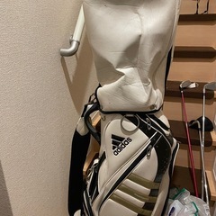 ゴルフバッグの画像
