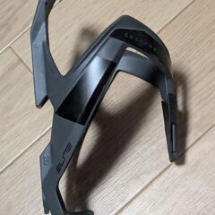 【中古・ジャンク】ELITE ボトルケージ2個 ベタつきが強烈ですの画像