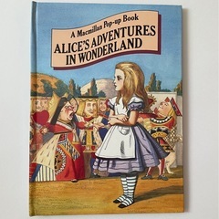 新品2冊飛び出し絵本 ☆花の神殿 The Poetry of Flowers ☆不思議の国のアリス  ALICE'S ADVENTURES IN WONDERLAND の画像