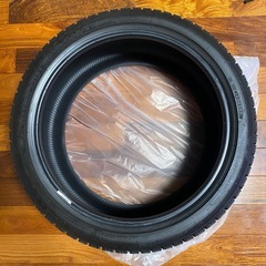 スタッドレスタイヤ 
225/40R18 (BS.ブリザック,VRX2)　の画像