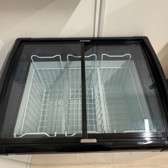 大容量117L 冷凍ショーケース 冷凍庫の画像