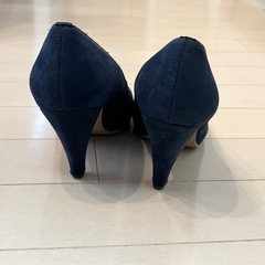 【saloon】36サイズ★ ヒール8cmネイビー スエード パンプスの画像
