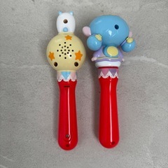 定価1,650円❗️ファンターネ歌のマラカスの画像