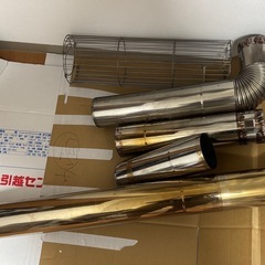 【早い者勝ち！】煙突式ストーブ （トヨトミ　HR-682D）の画像