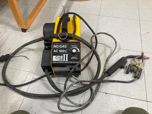 【工具】スズキット　ノーガス　アーキュリー80ルナ2  AC100V 電気溶接機　SAY-80L2　中古　リサイクルショップ宮崎屋　住吉店25.8.25