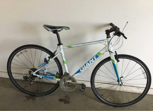 A-70 △ v 岐阜発/ GIANT/ CROSTAR/ クロスバイク/ 3×8段変速/ 700×28c/ 自転車/ Rギヤワイヤー切れ/ 走行確認/ 現状品/ R7.8/3 △