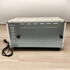 山善 トースター オーブントースター トースト 2枚焼き タイマー15分 温度調節機能付 1000W トレー付き YTS-C101 通電動作確認済の画像