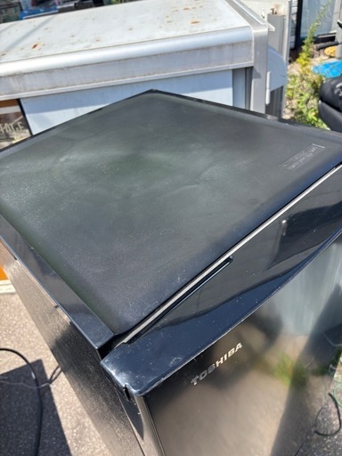 良品 TOSHIBA  東芝 153L 2ドア冷蔵庫 ブラック GR-T15BS 2022年製