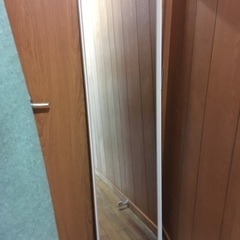 美品　壁掛け　ウォールミラーの画像
