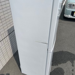 162L アイリスオーヤマ 冷凍冷蔵庫　23年製　冷凍室容積62L　の画像