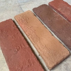 レンガタイル4箱の画像