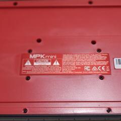 midi controler akai mpk mini の画像