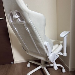 大人かわいいゲーミングチェアーの画像