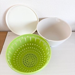 【未使用】リス ザル ボウル セット ふた付きボール ホワイト×グリーン 限定カラーの画像