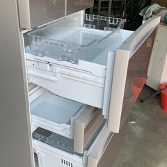 TOSHIBA ノンフロン冷凍冷蔵庫  3ドア＋製氷機、小型冷凍庫 ファミリー向け  の画像
