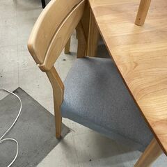 リサイクルショップどりーむ荒田店　No4436 二人かけダイニングセット　椅子二脚付き　ニトリ　シンプルで使いやすい♪の画像