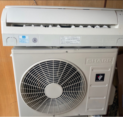 予約済み　　取付込み！　エアコン　2.5kw(6畳〜10畳、主に8畳) シャープ除菌イオンプラズマクラスター内蔵