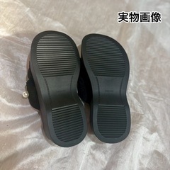 【新品未使用】サンダル　クロスベルト　厚底サンダル　パールの画像