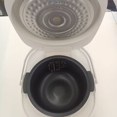 ★リユースのサカイ千葉中央店★期間限定割引有 SHARP 炊飯器  19年製 動作確認／クリーニング済み TC4334の画像