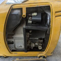 中古ｲﾝﾊﾞｰﾀｰ発電機　ｽﾊﾞﾙ SGi14　￥14,000　の画像