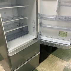 ジャングルジャングル貝塚店 272L冷蔵庫 AQUA AQR-27 2020年製 3ドア シルバー 右開き 中古 洗浄済み 貝塚市 リサイクルショップの画像