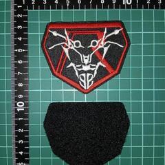シン仮面ライダー赤と黒の六角形ベルクロワッペンの画像