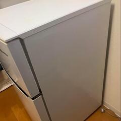 美品・コンパクトな別荘設置の冷蔵庫93L お届けも可能の画像