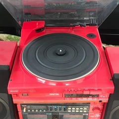 SHARP CP-7V8 レッド コンポ　レトロの画像