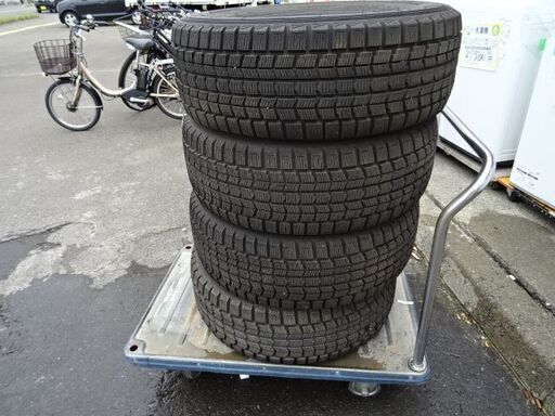 在庫未確認【恵庭】ダンロップ　グラントレックSJ7　235/60R16　4本セット　スタッドレスタイヤ