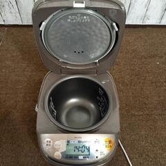 象印　マイコン炊飯ジャー　３合　NS-LF05  2014年製品の画像