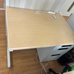 事務机の画像