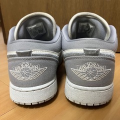 Nike Air Jordan 1 Low "Light Steel Grey"の画像