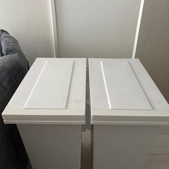 ゴミ箱各700円(セット購入で1200円)
の画像