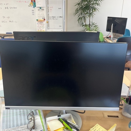 27インチモニター