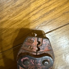 電気屋さんの必需品！IZUMI 375001 圧着ペンチ 圧着端子用　現状渡し(中古) の画像