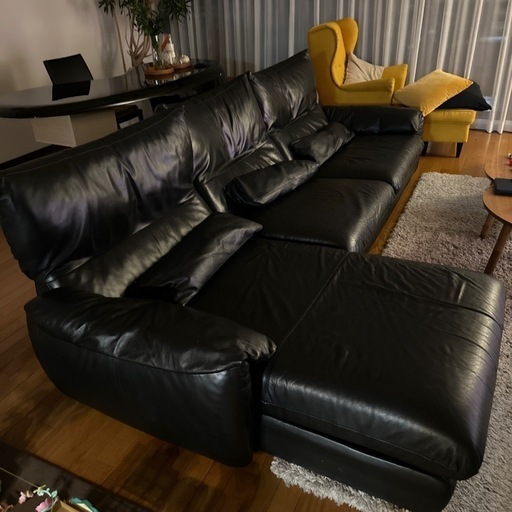HUKLA エディナ 本革レザー カウチソファ 定価157万円高級ソファ 黒